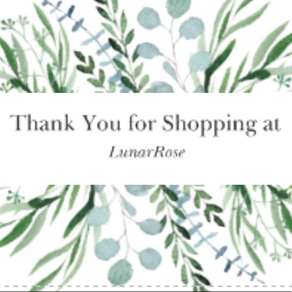 Meet your Posher, Luna